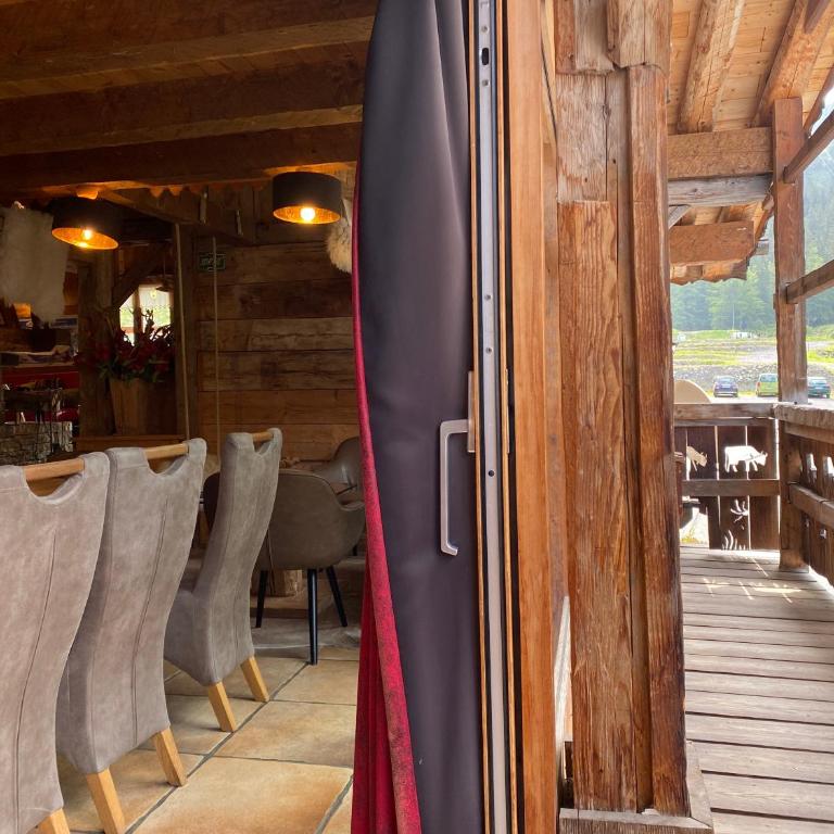 Chalet La Grange à Germaine - Propriétés Mont Amour - Chalet 5 Chambres - 48