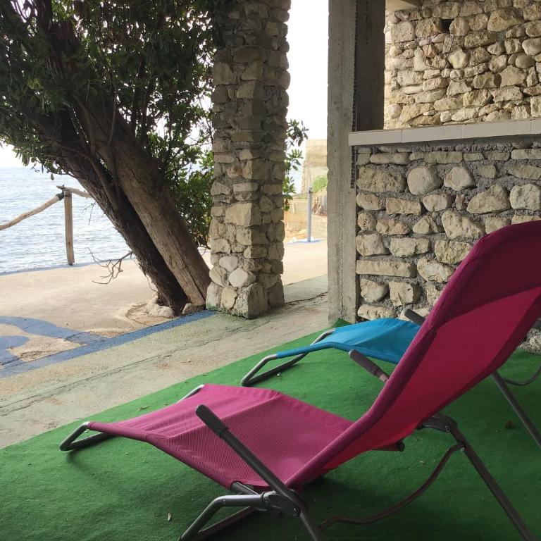 Beach House - One-Bedroom House - 14