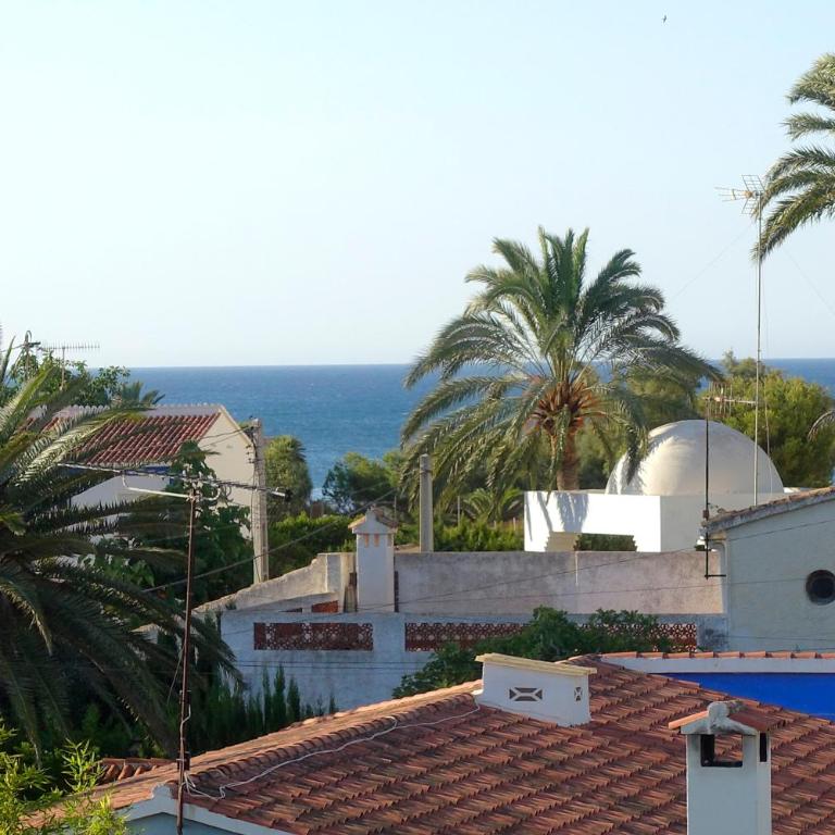 Apartamento "Espuma de Mar" en primera línea de playa de Dénia - Apartamento de 2 dormitorios con terraza y vistas al mar - 1