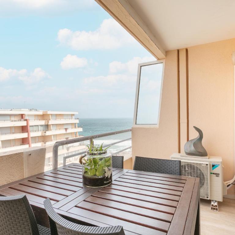 Appartement T3 terrasse vue sur mer, piscine, parking, wifi et clim - Apartment mit 2 Schlafzimmern - 8