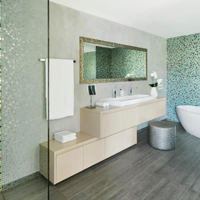 Eden Reserve Hotel - Suite - 4