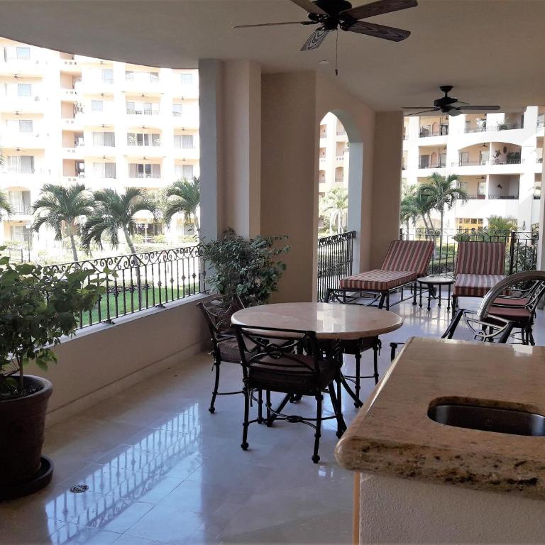 Gorgeous Villa in Cabo with Ocean and Lands End View, private swimmable beach, Pools, sleeps 8 - Villa con vistas al mar - 18
