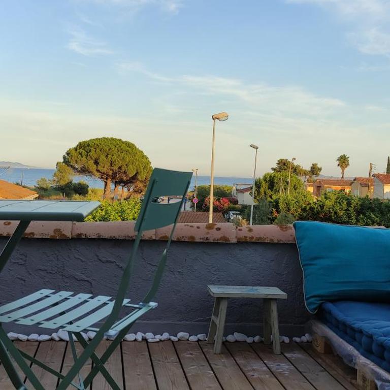 Maison de vacances à l'Ayguade classée 3 étoiles, climatisée,3mn à pied plage et restos ,5mn aéroport, 10mn gare - Haus mit 4 Schlafzimmern - 14