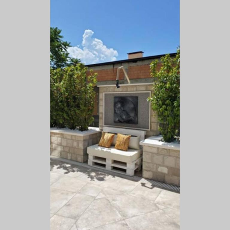 Modern Top Floor Sea View 3BR with Pools, Spa & Fitness - Apartment with Sea View - 44