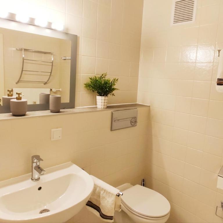 Ferienwohnung AlpenGlück im Ferienpark Oberallgäu mit Hallenbad, Sauna, WLAN - Apartment with Balcony - 19