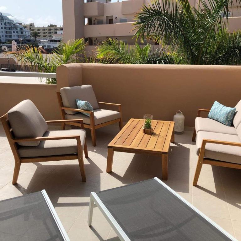 Top Rated Apartment Huge Sunny Terrace Heated Pool Parking Wifi - Apartamento de 2 dormitorios - 2