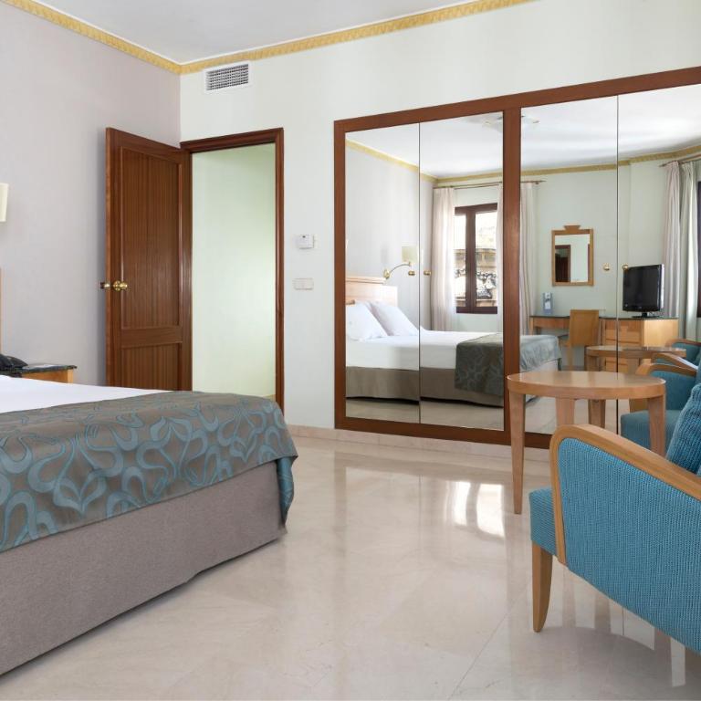 Eurostars Maimonides - Habitación Doble con cama supletoria - 4