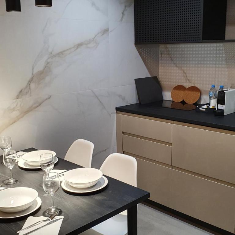 Two-level CATCHY LOFT Alicante Beach & Castle - One-Bedroom Apartment - 18