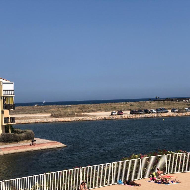 Appartement sur la marina vue mer panoramique - Appartement 2 Chambres - 24