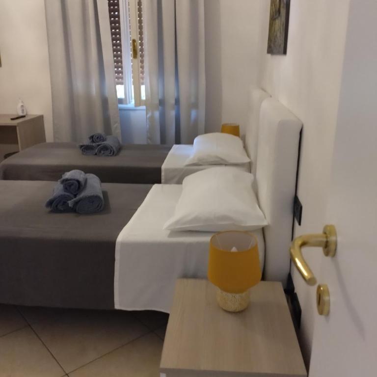 M. BINI B&B - Double or Twin Room - 12