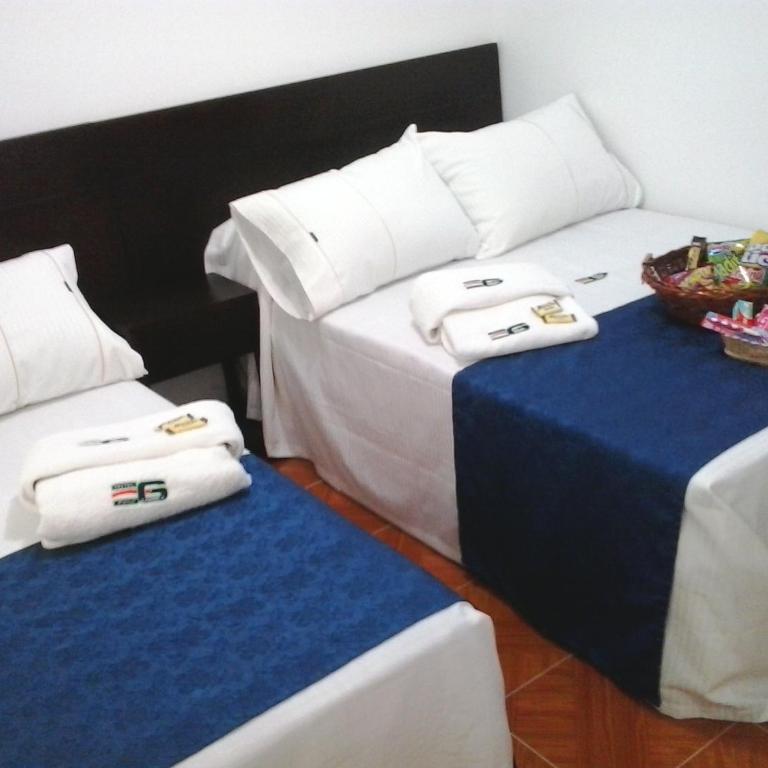 Hotel Casa Gabriela - Habitación cuádruple - 1
