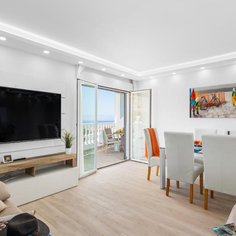 3c ÁTICO VISTA HERMOSA WIFI POOL,TENNIS,PADEL,PARK - Apartamento de 3 dormitorios - 4
