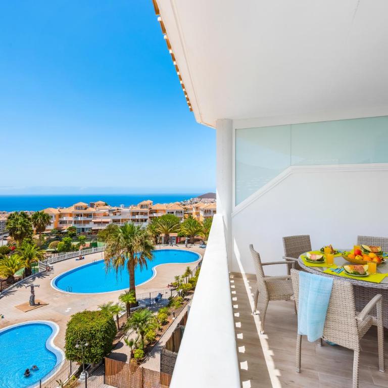 3c ÁTICO VISTA HERMOSA WIFI POOL,TENNIS,PADEL,PARK - Apartamento de 3 dormitorios - 1