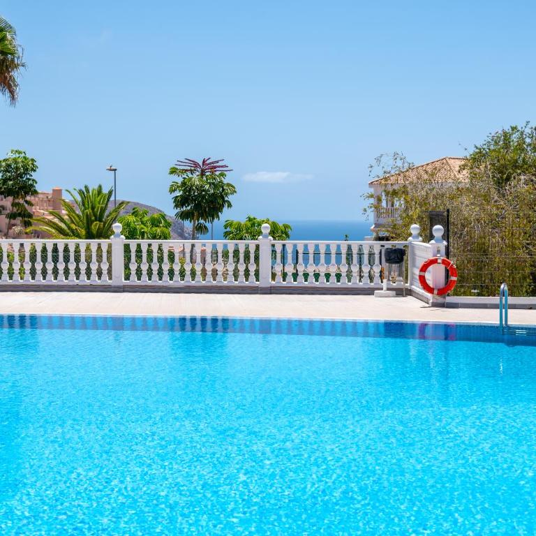 3c ÁTICO VISTA HERMOSA WIFI POOL,TENNIS,PADEL,PARK - Apartamento de 3 dormitorios - 25