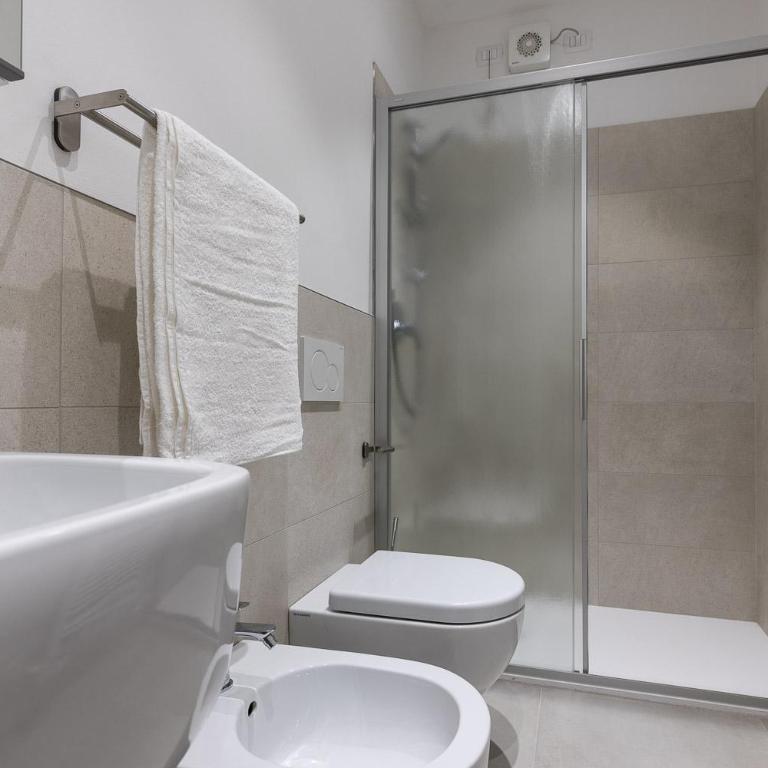 Verona Suites - Three-Bedroom Apartment - 6