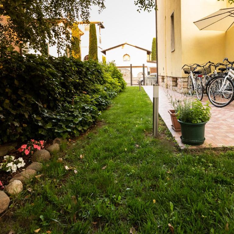 Verona Suites - Three-Bedroom Apartment - 23