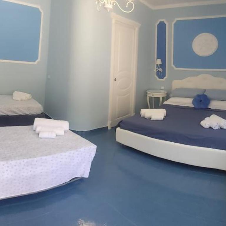 B&B Domus Anfra - Camera King Deluxe - 3