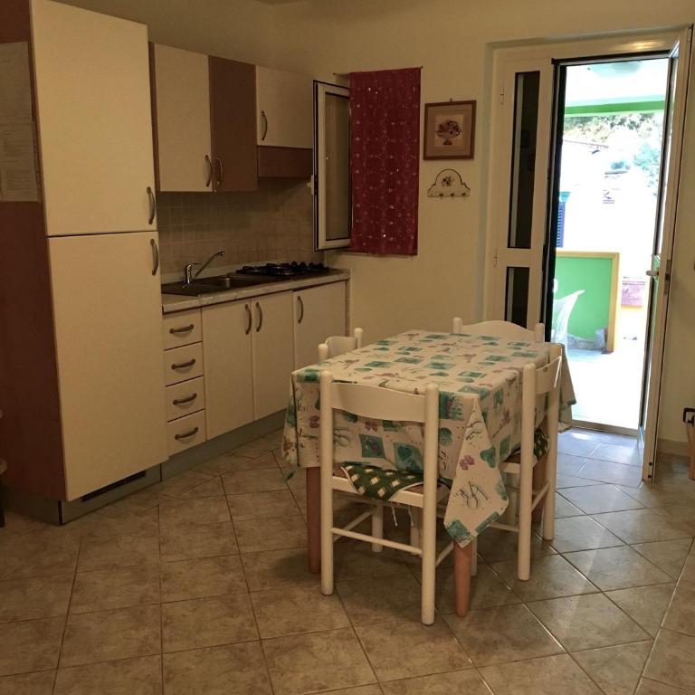 Villa Carla - Appartamento con 2 Camere da Letto - 16
