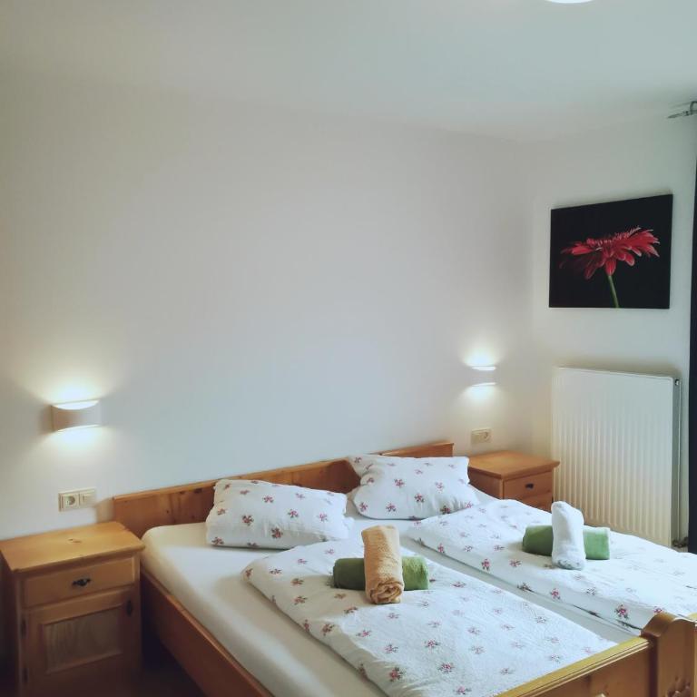 Gemütliche Wohnung 10 Minuten vom See entfernt - Apartment mit 2 Schlafzimmern - 4