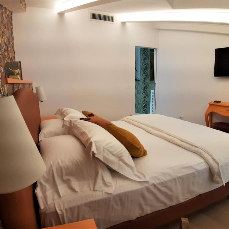 Grata Hospes Sorrento - Boutique House - Rooftop Deck - BBQ - Casa con 3 Camere da Letto - 56