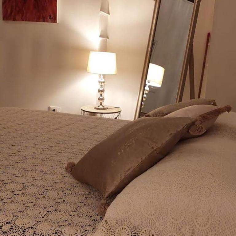 LA CASA SOTTO IL CASTELLO - Appartamento con 2 Camere da Letto - 37