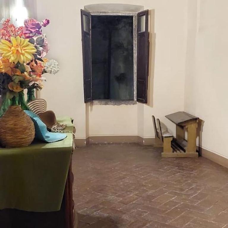LA CASA SOTTO IL CASTELLO - Appartamento con 2 Camere da Letto - 42