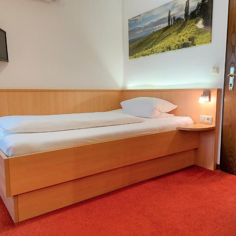Gästehaus Ferk - Frühstückspension, Bed & Breakfast - Einzelzimmer - 1