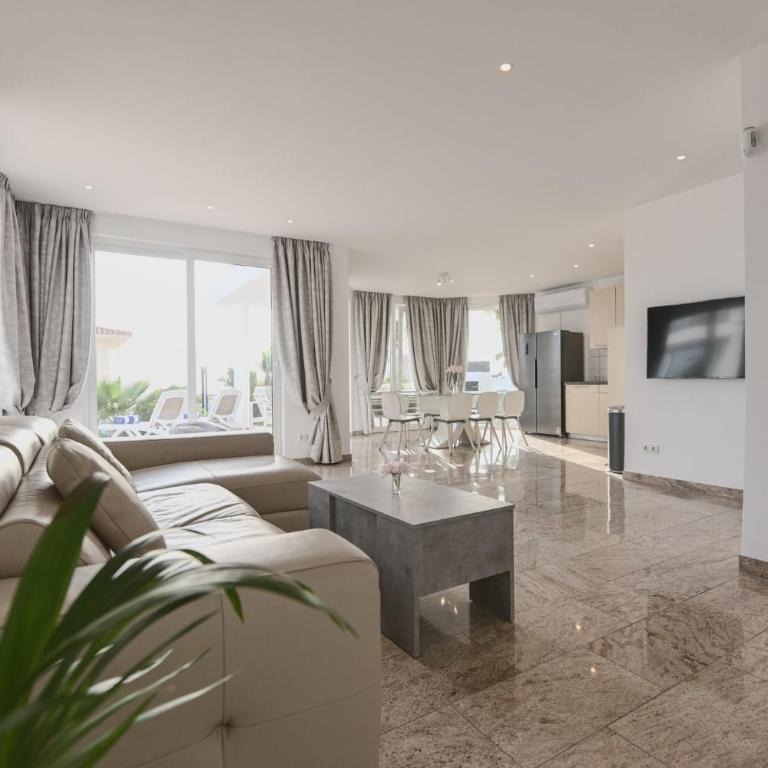 Villa Boutique Tenerife - Habitación Familiar con vistas al mar - 3