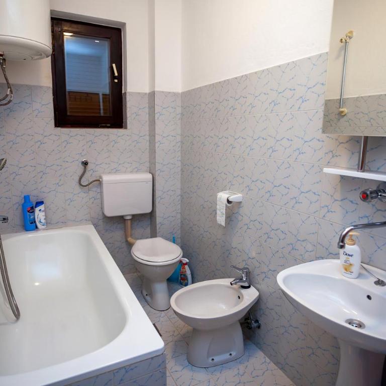Apartments Ratković - Apartman sa 2 Spavaće Sobe i Terasom (6 Odraslih Osoba) - 29