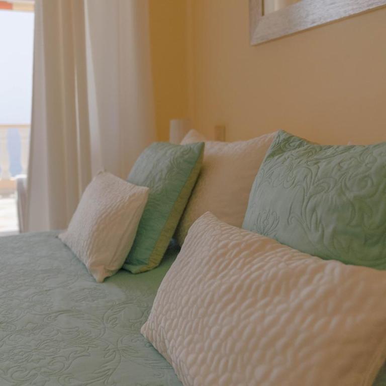 Casa Laura - One-Bedroom Apartment - 12