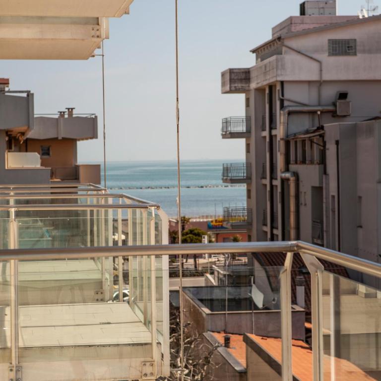 Residence Sunrise - Monolocale con Balcone - 2