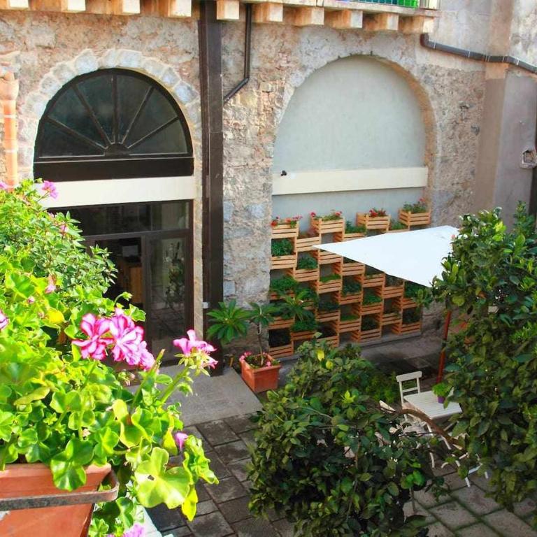 B&B ComeinSicily Corte dei Limoni - Charme & Relax - Camera Matrimoniale con Vista Giardino - 28