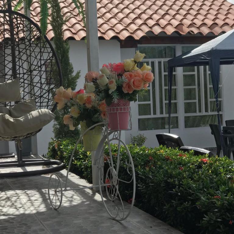 Hermosa Casa de campo grande con aire acon,wifi,piscina,billar !villa ensueño ! - Casa de 3 dormitorios - 20
