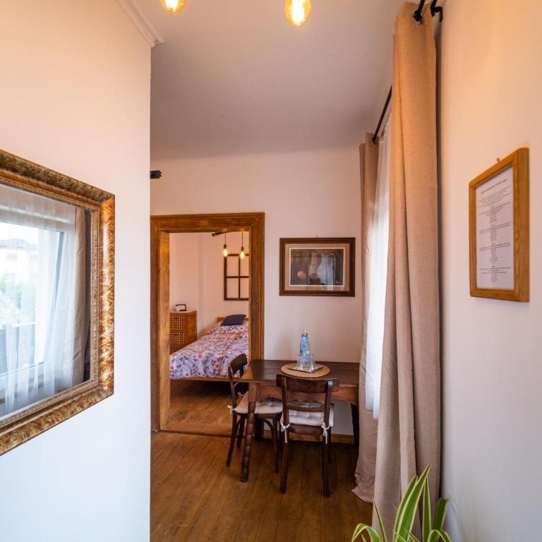 Villa Theresienhof - Doppelzimmer mit Balkon - 18