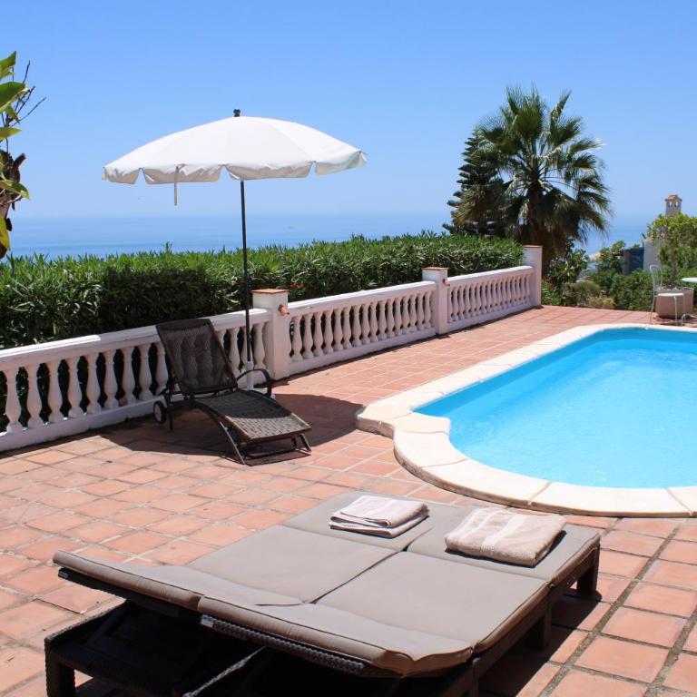 Villa Tranquila - Costa del Sol - Great Seaview - Priv Pool - 3 bed - Villa de 3 dormitorios - 3