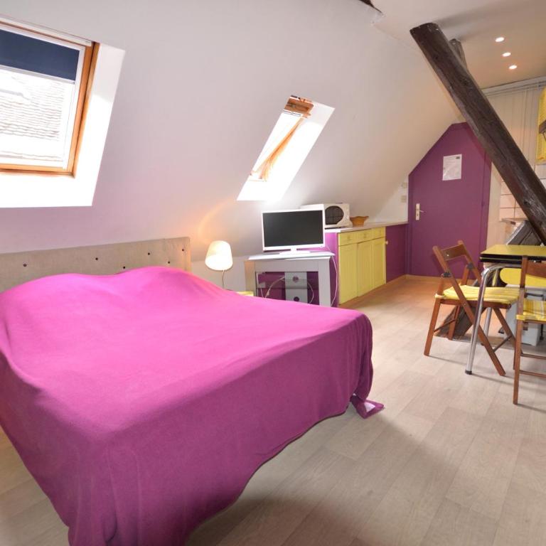Chambres d'hôtes Chez Caroline - Hébergement Les Combles - 1