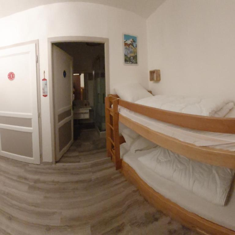 Appartement 4 personnes Serre Chevalier Montagne/Contemporain Refait à neuf - Appartement 1 Chambre - 10