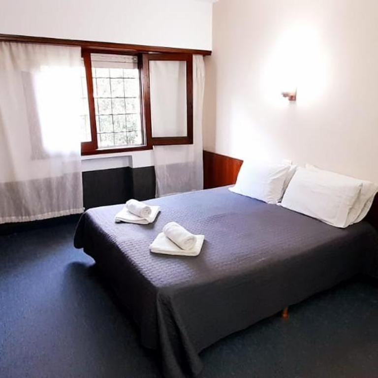 Hotel Capri - Standard Double Room - 9