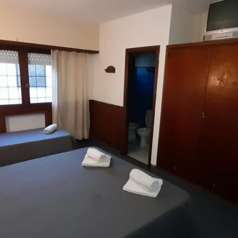 Hotel Capri - Standard Triple Room - 7