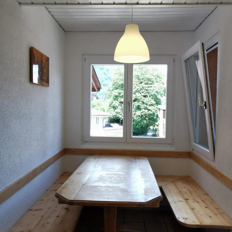 Interlaken apartment 27 - Appartement 2 Chambres - 2ème Étage - Sans Ascenseur - 4