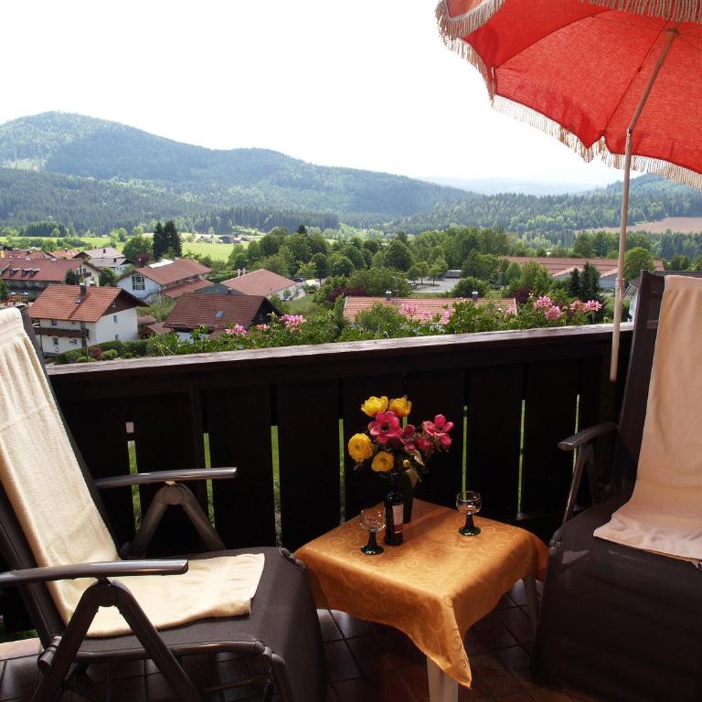 Pension zur Klause - Camera Matrimoniale con Balcone rivolto a Sud - 4