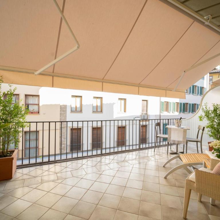 Hotel della Signoria - Camera Superior Matrimoniale/Doppia con Letti Singoli con Terrazza - 4