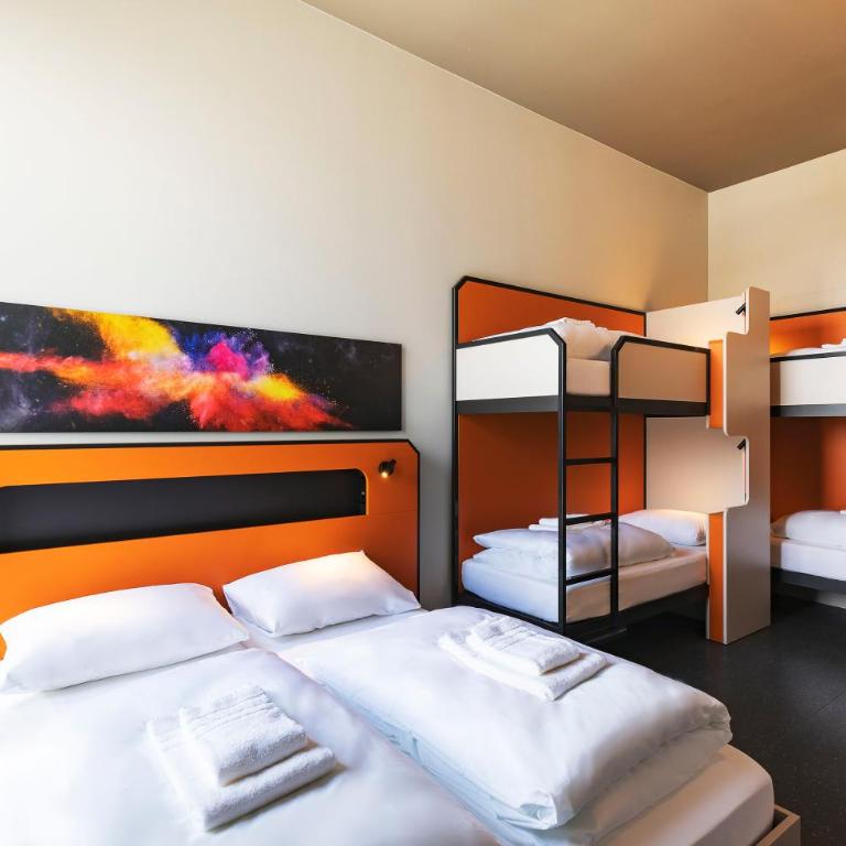 MEININGER Hotel Genève Centre Charmilles - Lit dans Dortoir Mixte de 6 Lits - 4