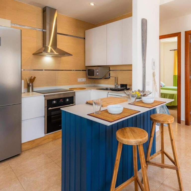 Can Joan - Three-Bedroom Apartment - 14