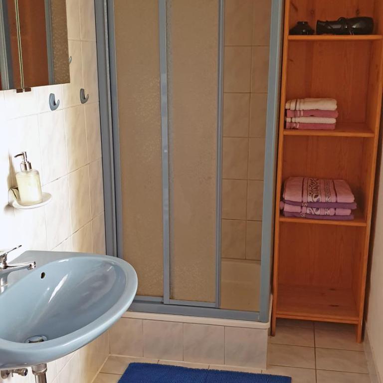 Ferienwohnungen Gut Seebacher - Apartment mit Terrasse - 13