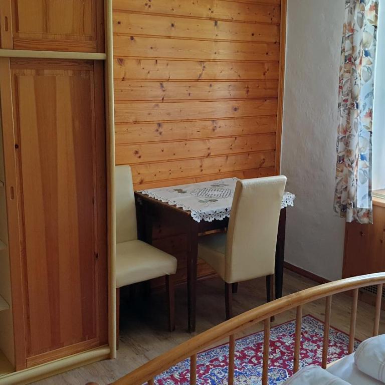 Ferienwohnungen Gut Seebacher - Apartment mit Terrasse - 8