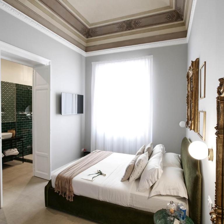 Family Affair Luxury Rooms&Suites - Camera Deluxe - 4