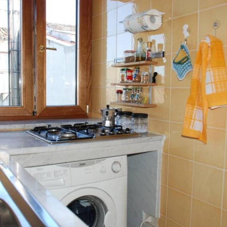 Fra la città storica e quella ottocentesca - Appartamento con 1 Camera da Letto - 12