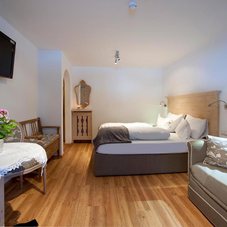 Hotel Italia - Chambre Double Confort avec Douche - 2