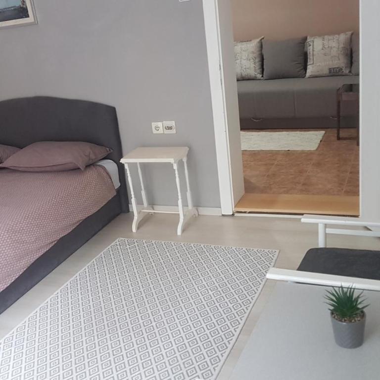 BB Downtown Apartment - Apartman sa 1 Spavaćom Sobom - 3